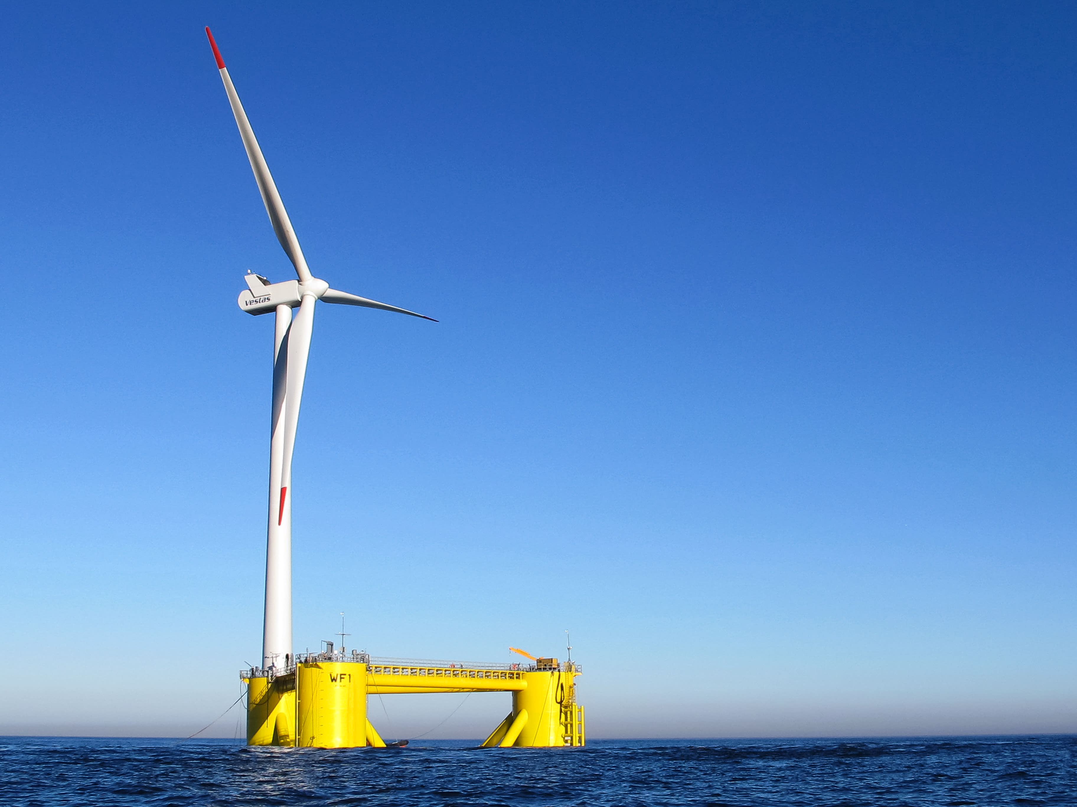 Floating offshore wind: Riding the wave | Fieldfisher